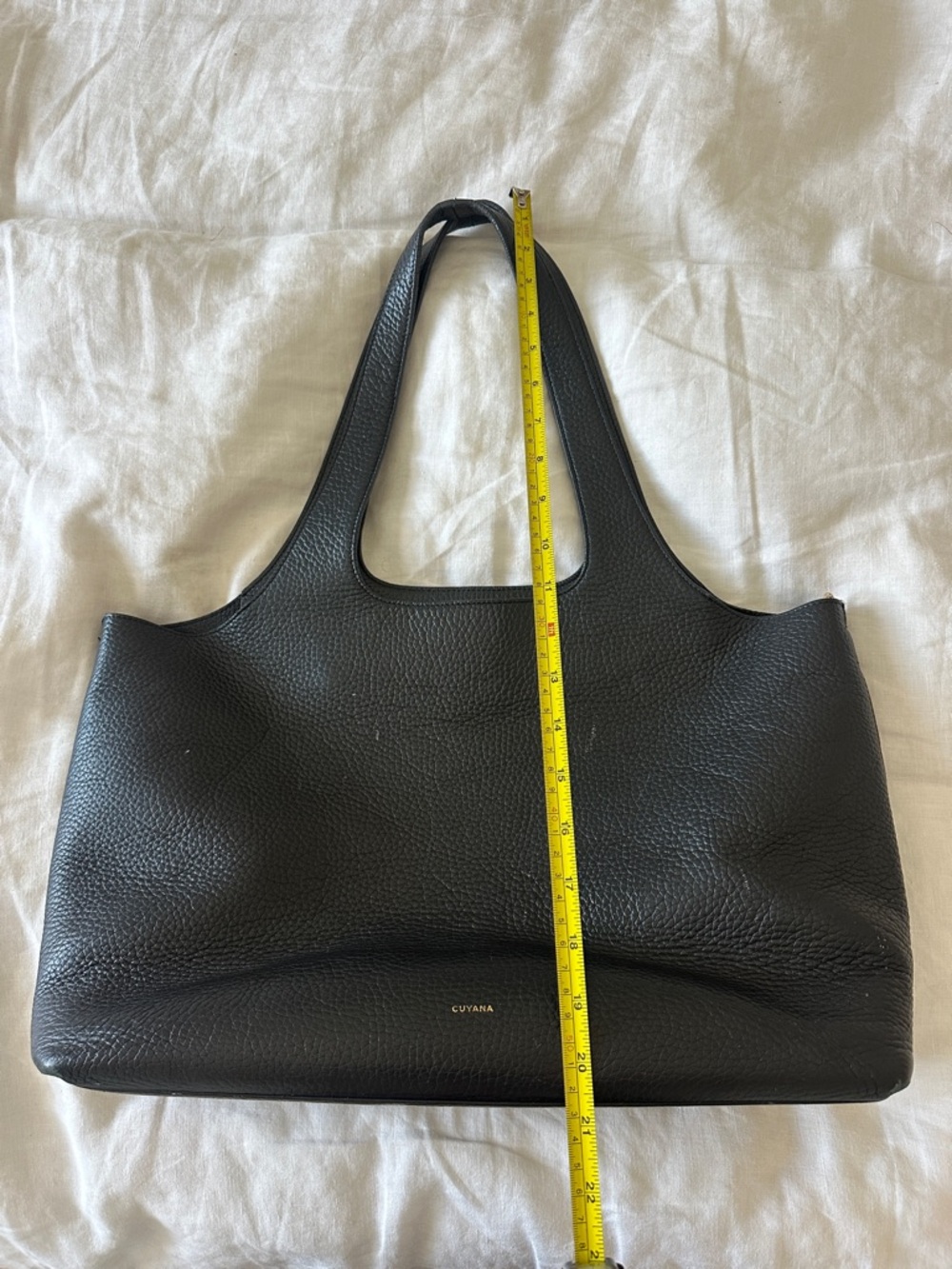 Cuyana Black Pebbled Leather Everyday Tote